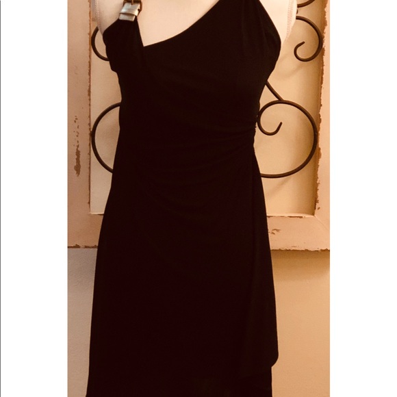 Celine Dress - Picture 2 of 5